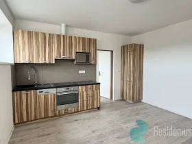 Pronájem bytu 2+kk, Kaplice, Omlenická, 40 m2