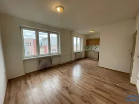 Pronájem bytu 2+kk, Jirkov, Karla Čapka, 51 m2