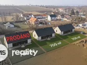 Prodej pozemku pro bydlení, Kubšice, 700 m2
