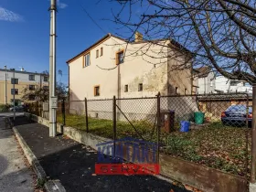 Prodej vícegeneračního domu, České Budějovice, Lidická tř., 286 m2