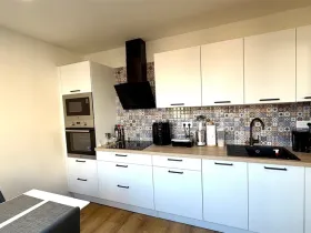 Pronájem bytu 2+1, Cheb, Americká, 61 m2