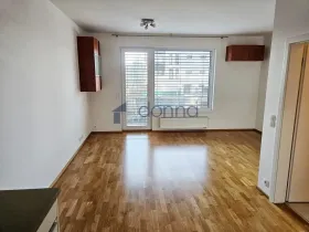 Pronájem bytu 2+kk, Praha, Waltariho, 54 m2