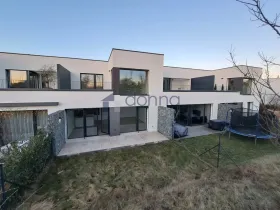 Pronájem rodinného domu, Praha, Nyklíčkova, 200 m2