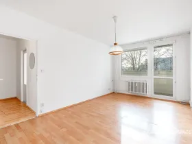 Pronájem bytu 2+kk, Praha - Střížkov, Jablonecká, 41 m2