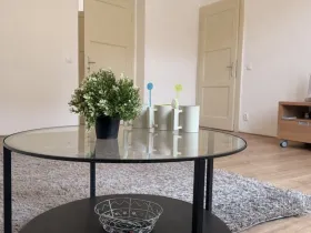 Pronájem bytu 2+1, Karlovy Vary, Kvapilova, 66 m2