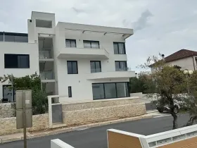 Prodej vily, Zadar, Chorvatsko, Krešimirova obala, 242 m2