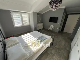 Prodej bytu 3+kk, Durrës, Albánie, 75 m2