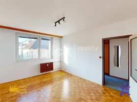 Pronájem bytu 1+1, Uherské Hradiště, Františkánská, 34 m2