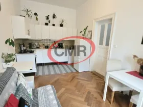 Pronájem bytu 2+1, Praha, Sokolovská, 65 m2