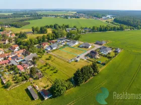 Prodej pozemku pro bydlení, Lipí, 955 m2