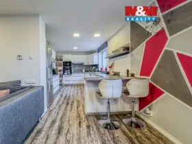 Prodej rodinného domu, Lovosice, S. K. Neumanna, 200 m2