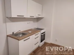 Pronájem bytu 1+kk, Libochovice, Vrchlického, 36 m2