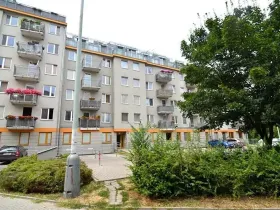 Pronájem bytu 2+kk, Praha - Libeň, Kovanecká, 57 m2