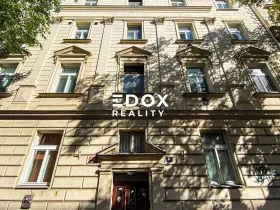 Prodej bytu 2+kk, Praha - Smíchov, U Santošky, 39 m2