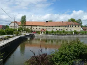 Prodej komerčního pozemku, Pavlov, 2020000 m2