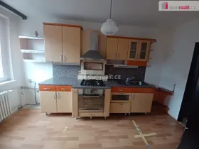 Pronájem bytu 4+1, Ústí nad Labem - Všebořice, Spartakiádní, 92 m2