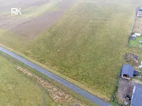 Prodej pozemku pro bydlení, Uhersko, 944 m2