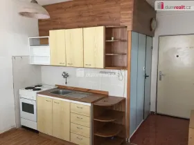 Pronájem bytu 1+1, Děčín - Děčín I-Děčín, Plavební, 29 m2