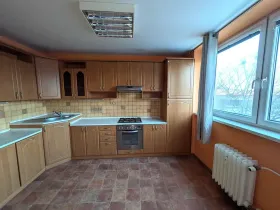 Pronájem bytu 2+1, Most, tř. Budovatelů, 56 m2