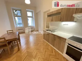 Pronájem bytu 2+kk, Praha - Smíchov, Klicperova, 50 m2
