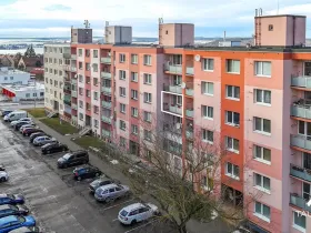 Prodej bytu 3+1, Holýšov, Pod Makovým vrchem, 71 m2
