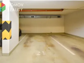 Pronájem garážového stání, Beroun, Nepilova, 1300 m2