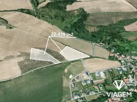 Prodej podílu pole, Chýnice, 3739 m2