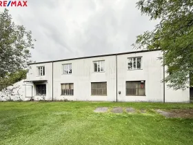 Pronájem skladu, Pardubice, Bohdanečská, 390 m2