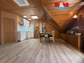 Pronájem bytu 1+kk, Bříství, 34 m2