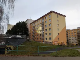 Pronájem bytu 2+1, Chomutov, Zahradní, 60 m2