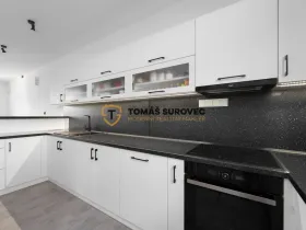 Prodej rodinného domu, Zlín, K Luhám, 277 m2