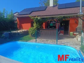 Prodej rodinného domu, Hořiněves, 82 m2