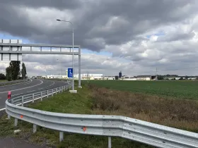 Prodej komerčního pozemku, Opava, 39508 m2