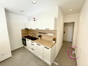 Pronájem bytu 2+1, Jihlava, Bratří Čapků, 54 m2