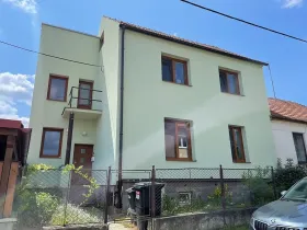 Prodej rodinného domu, Střelice, Smetanova, 220 m2