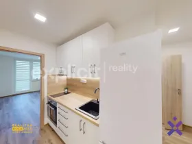 Pronájem bytu 1+1, Otrokovice - Kvítkovice, J. Valčíka, 29 m2