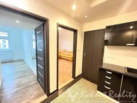 Pronájem bytu 2+kk, Praha - Žižkov, Jeseniova, 50 m2