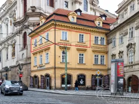 Prodej bytu 4+1, Praha - Malá Strana, Malostranské náměstí, 91 m2
