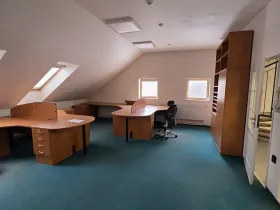 Pronájem kanceláře, Brno, Bieblova, 273 m2