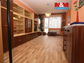 Prodej bytu 2+1, Karlovy Vary - Dvory, K. Kučery, 51 m2