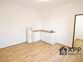 Pronájem bytu 1+kk, Chlum u Třeboně, 22 m2