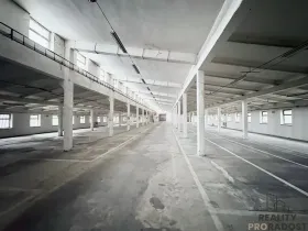 Prodej výrobních prostor, Hustopeče, 1710 m2