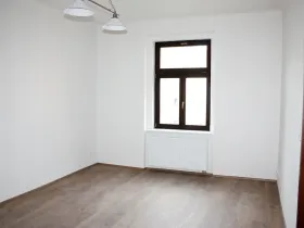 Pronájem bytu 2+1, Praha - Holešovice, Dělnická, 43 m2