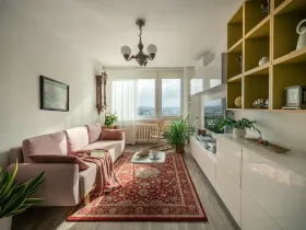 Prodej bytu 2+kk, Praha - Kobylisy, Taussigova, 45 m2
