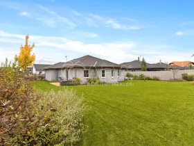 Prodej rodinného domu, Postřižín, Jelení, 169 m2