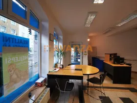 Pronájem obchodního prostoru, Děčín, Tyršova, 60 m2