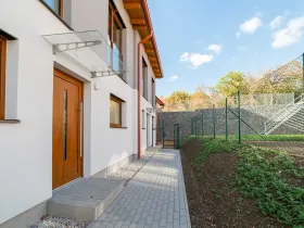 Prodej bytu 4+kk, Mořina, 106 m2