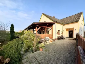 Prodej vícegeneračního domu, Podlesí, 240 m2