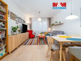 Prodej bytu 3+1, Praha - Vršovice, náměstí Svatopluka Čecha, 74 m2