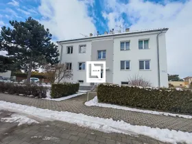 Pronájem bytu 2+1, Křelov-Břuchotín, Večeřova, 50 m2